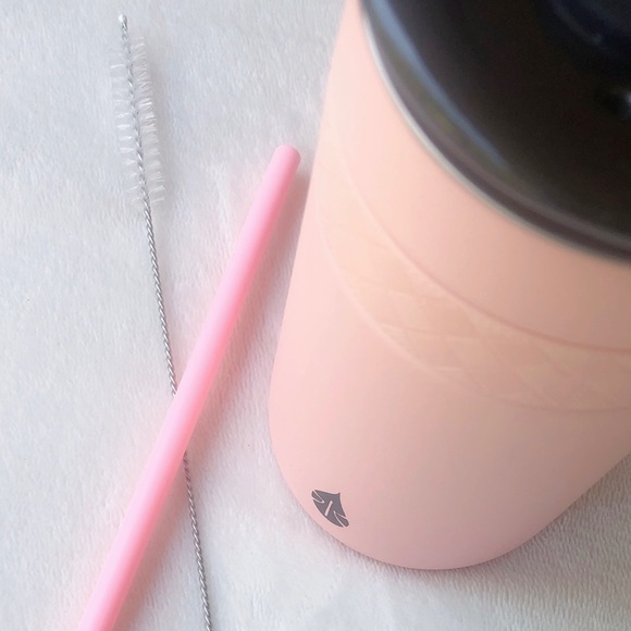 Hot Cold thermos, silicone straw, straw cleaner bundle - Picture 6 of 7